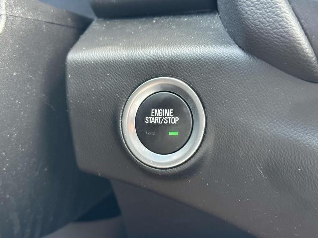 Photo of 2022 Quicksilver Metallic GMC Terrain