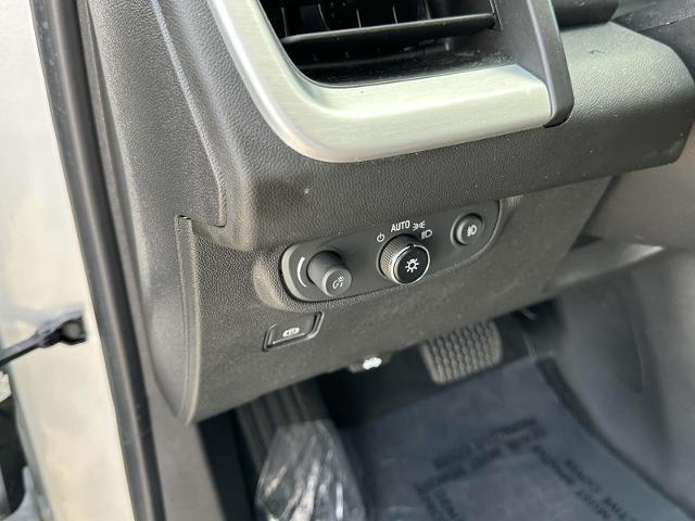 Photo of 2022 Quicksilver Metallic GMC Terrain