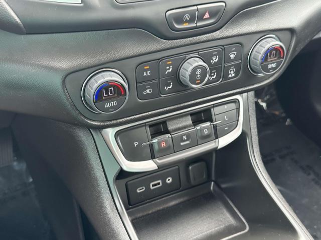 Photo of 2022 Ebony Twilight Metallic GMC Terrain