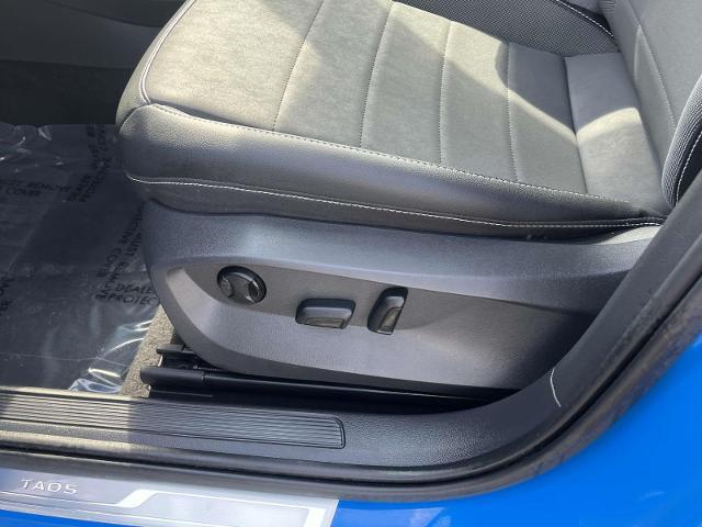 Photo of 2023 Cornflower Blue Volkswagen Taos