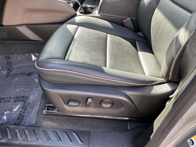 Photo of 2023 Sterling GMC Canyon