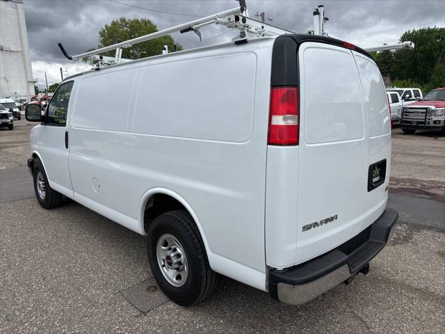 Photo of 2018 White GMC Savana 3500