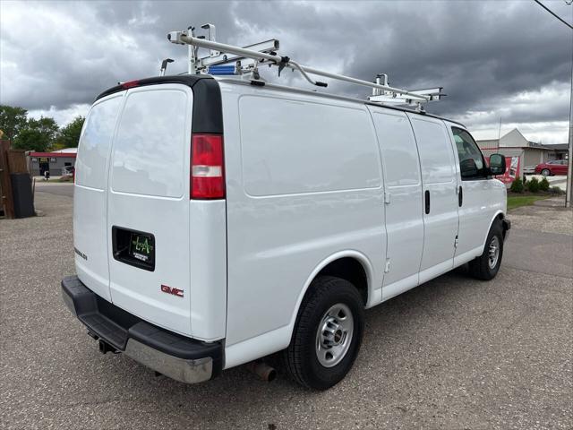 Photo of 2018 White GMC Savana 3500
