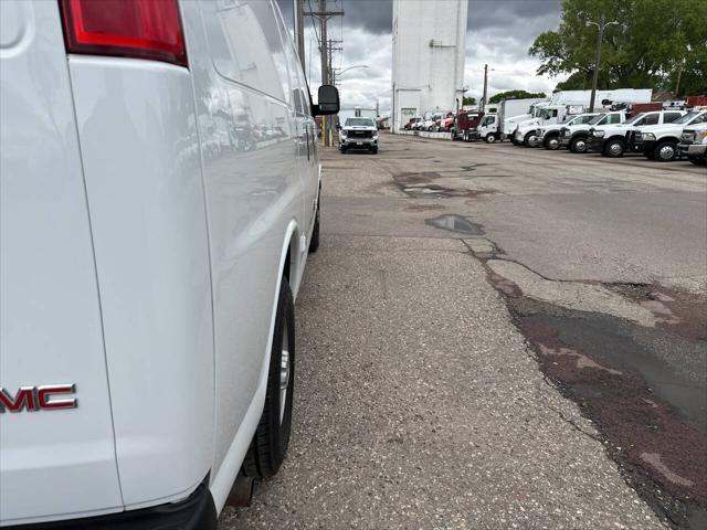 Photo of 2018 White GMC Savana 3500