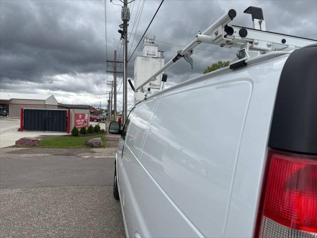 Photo of 2018 White GMC Savana 3500