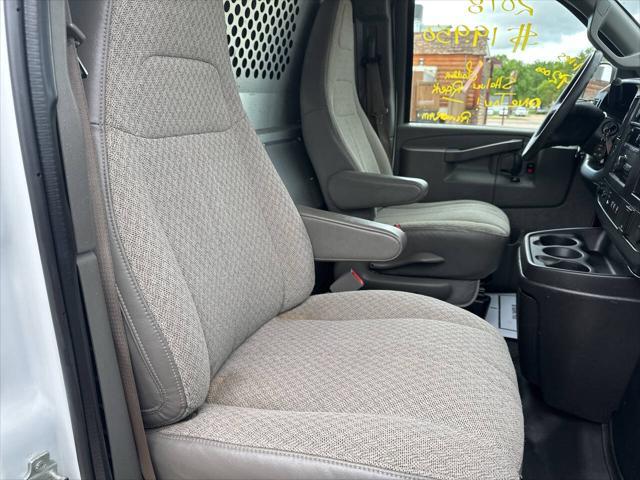 Photo of 2018 White GMC Savana 3500