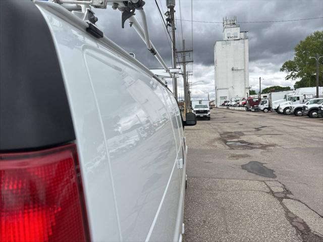 Photo of 2018 White GMC Savana 3500