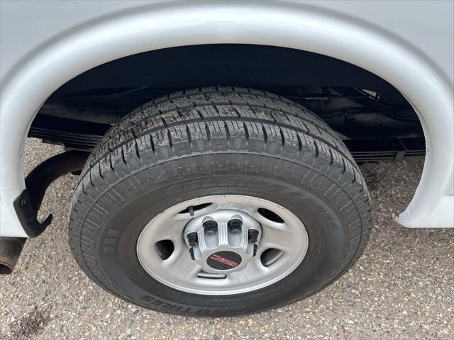 Photo of 2018 White GMC Savana 3500