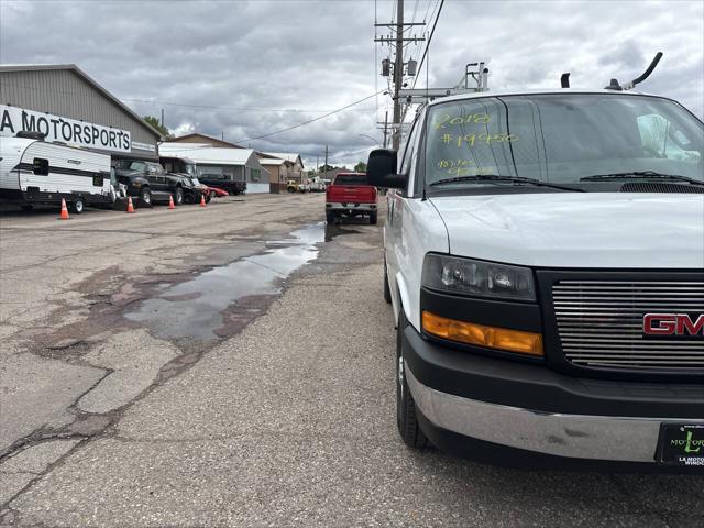 Photo of 2018 White GMC Savana 3500