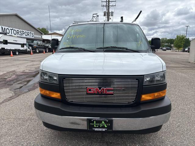 Photo of 2018 White GMC Savana 3500