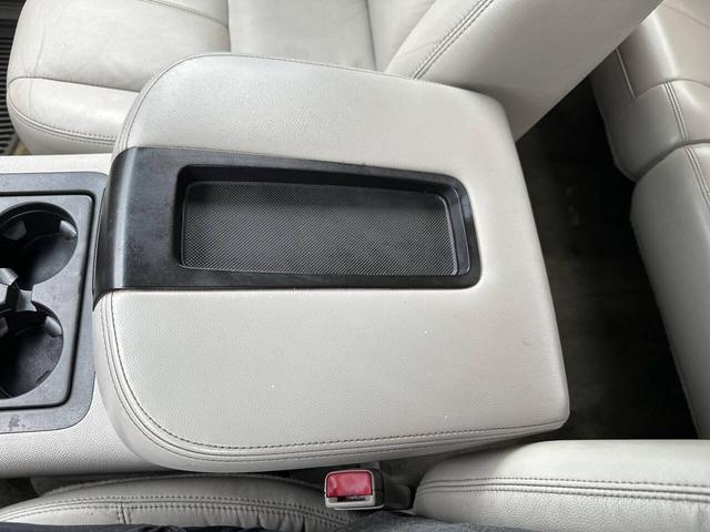 Photo of 2011 Black Chevrolet Silverado 3500