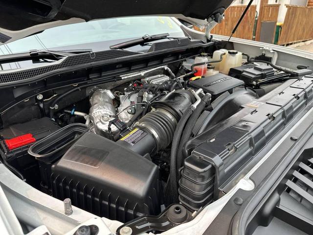 Photo of 2023 White Chevrolet Silverado 3500