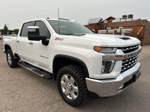 Photo of 2023 White Chevrolet Silverado 3500