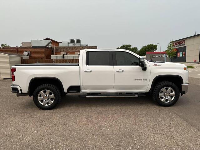Photo of 2023 White Chevrolet Silverado 3500
