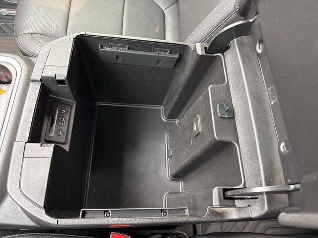 Photo of 2023 White Chevrolet Silverado 3500