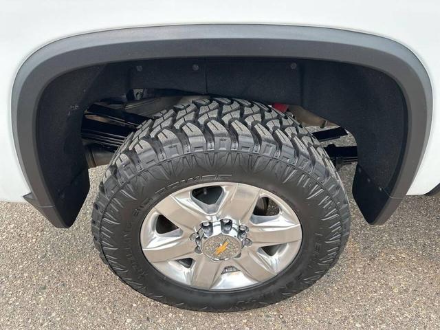 Photo of 2023 White Chevrolet Silverado 3500