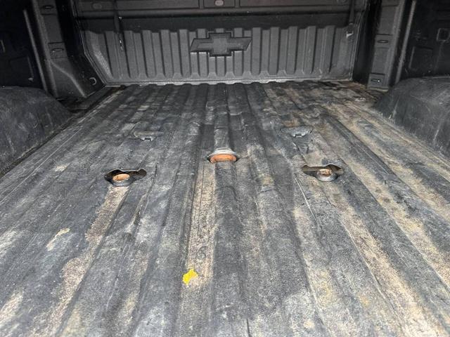 Photo of 2023 White Chevrolet Silverado 3500