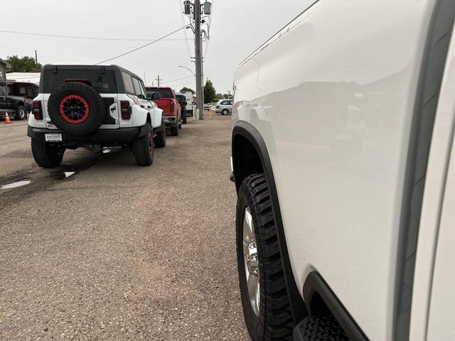 Photo of 2023 White Chevrolet Silverado 3500