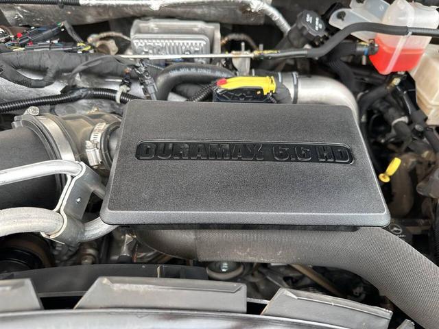 Photo of 2023 White Chevrolet Silverado 3500