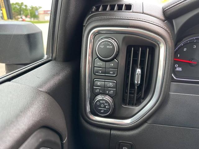 Photo of 2023 White Chevrolet Silverado 3500