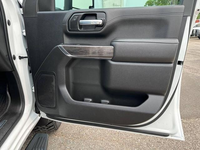 Photo of 2023 White Chevrolet Silverado 3500
