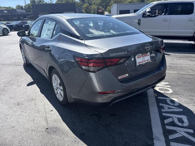 Photo of 2025 Gun Metallic Nissan Sentra