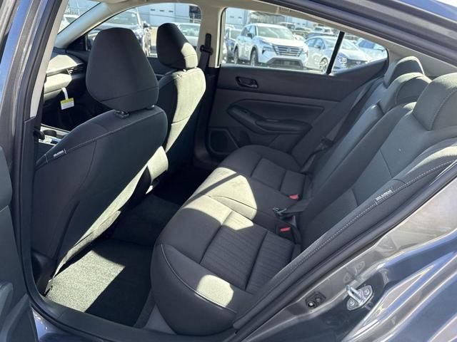 Photo of 2025 Gun Metallic Nissan Altima