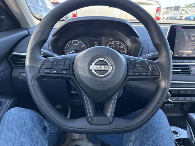 Photo of 2025 Gun Metallic Nissan Altima