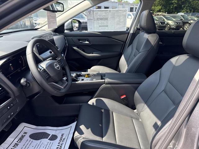 Photo of 2025 Gun Metallic Nissan Rogue