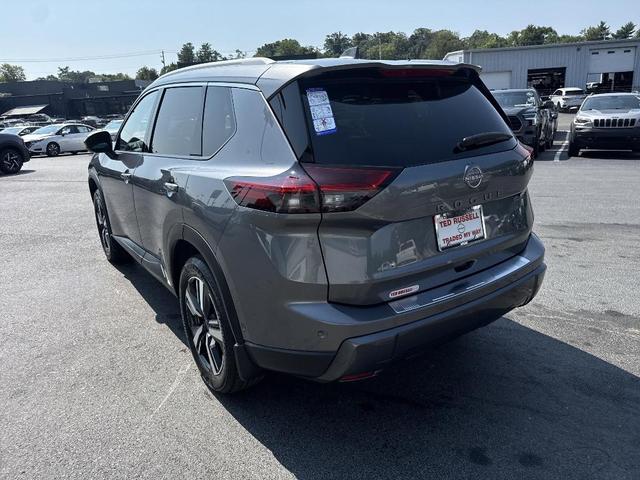 Photo of 2025 Gun Metallic Nissan Rogue