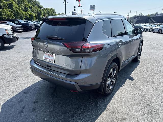 Photo of 2025 Gun Metallic Nissan Rogue