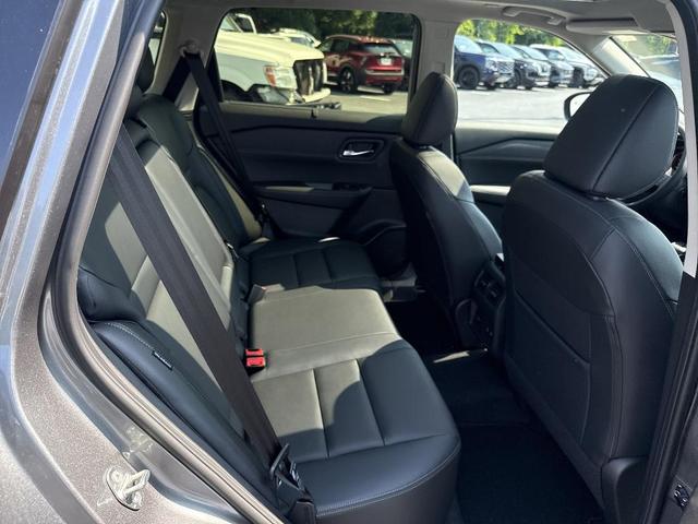 Photo of 2025 Gun Metallic Nissan Rogue