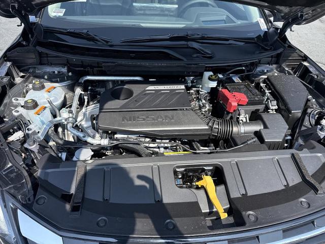 Photo of 2025 Gun Metallic Nissan Rogue