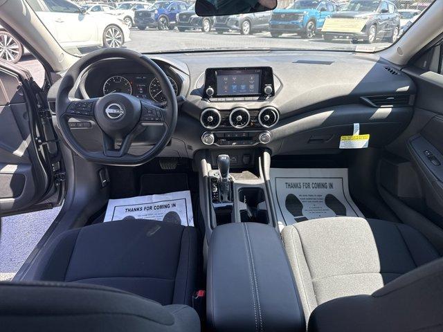 Photo of 2025 Gun Metallic Nissan Sentra