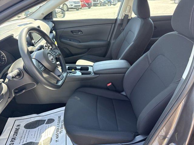 Photo of 2025 Gun Metallic Nissan Sentra