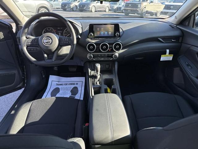 Photo of 2025 Gun Metallic Nissan Sentra