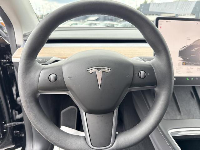 Photo of 2023  Tesla Model Y