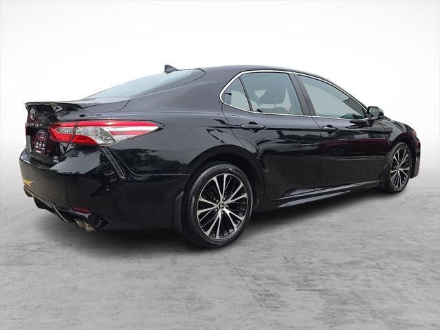 Photo of 2020 Midnight Black Metallic Toyota Camry