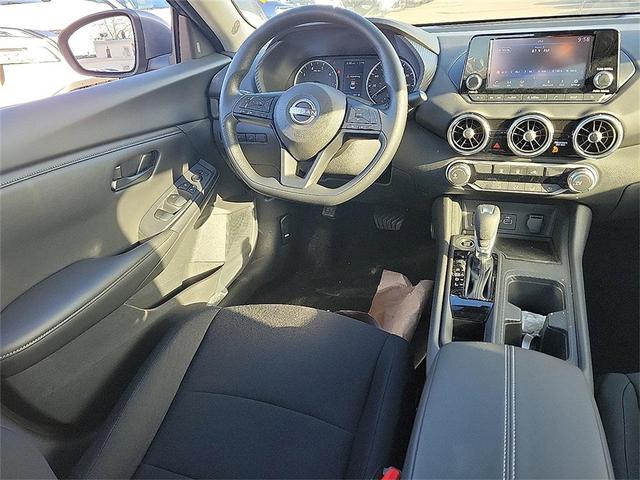 Photo of 2025 Super Black Nissan Sentra