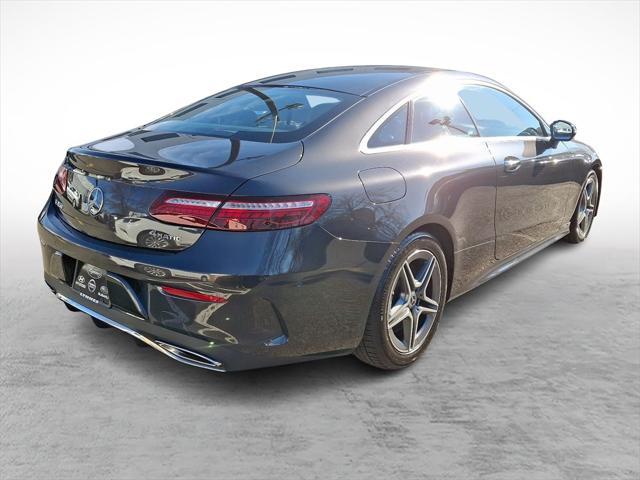 Photo of 2022 Gray Mercedes-Benz E-Class