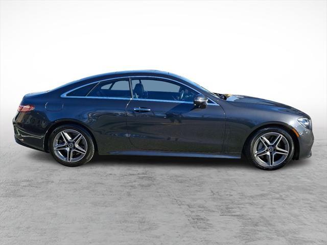 Photo of 2022 Gray Mercedes-Benz E-Class