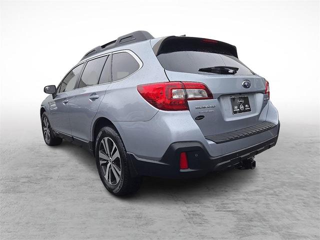Photo of 2018 Ice Silver Metallic Subaru Outback