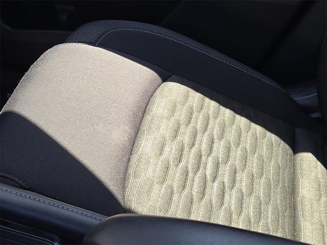 Photo of 2022 Pearl White Tricoat Nissan Pathfinder