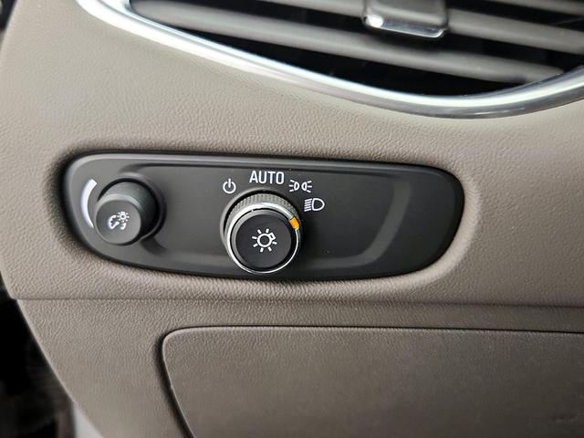 Photo of 2021 Silver Chevrolet Malibu