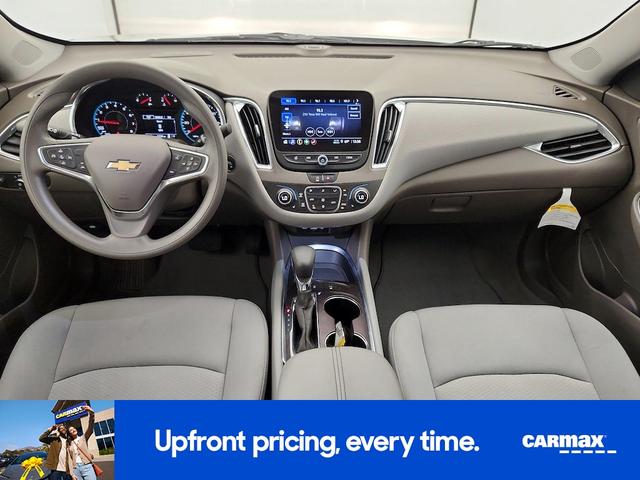 Photo of 2021 Silver Chevrolet Malibu