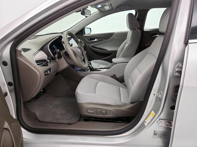 Photo of 2021 Silver Chevrolet Malibu