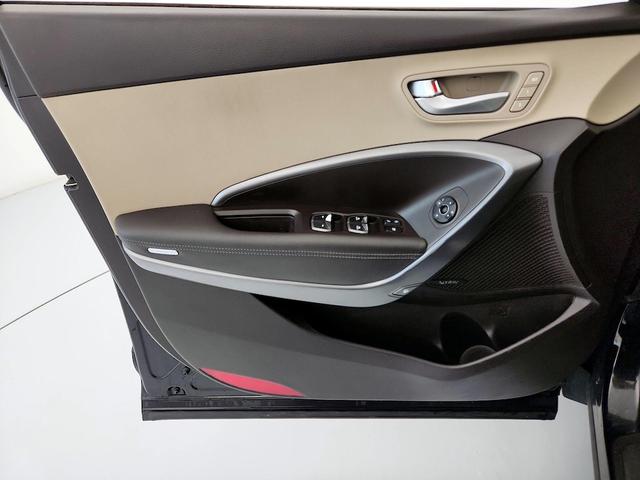 Photo of 2018 Black Hyundai Santa Fe Sport