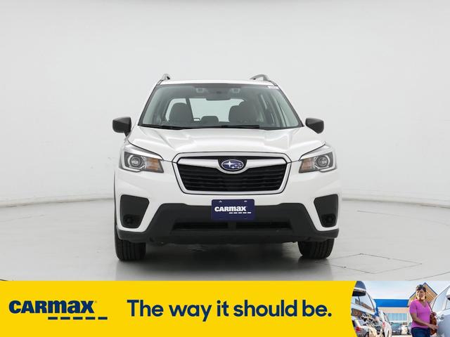 Photo of 2019 White Subaru Forester