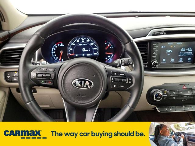 Photo of 2017 Blue Kia Sorento