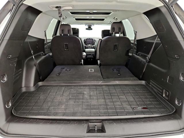 Photo of 2018 White Chevrolet Traverse